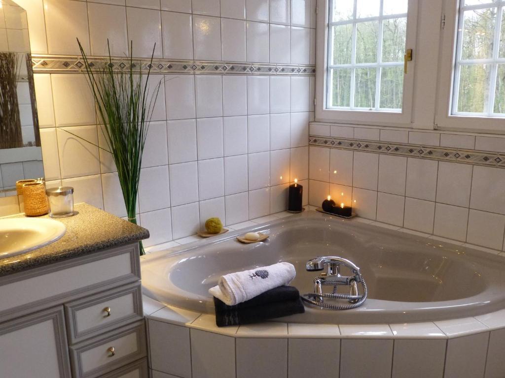 Chambres D'Hotes La Parenthez' Агно Номер фото
