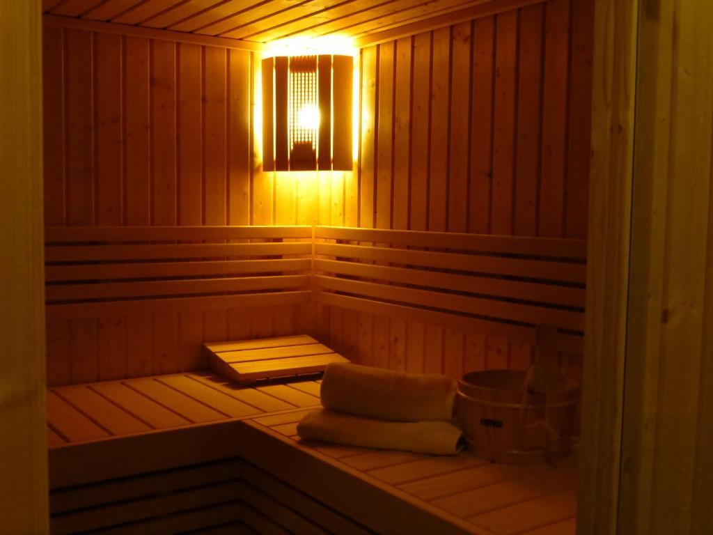 Chambres D'Hotes La Parenthez' Агно Экстерьер фото